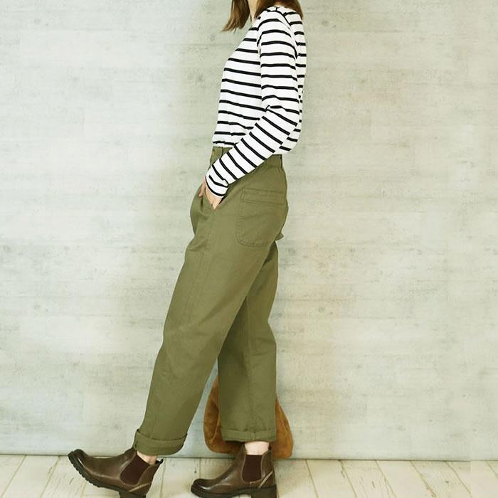 〈訳ありの為格安〉ヘリル　チノパン　カーキ　Mサイズ程度 訳ありの為格安〉ヘリル チノパン カーキ Mサイズ程度