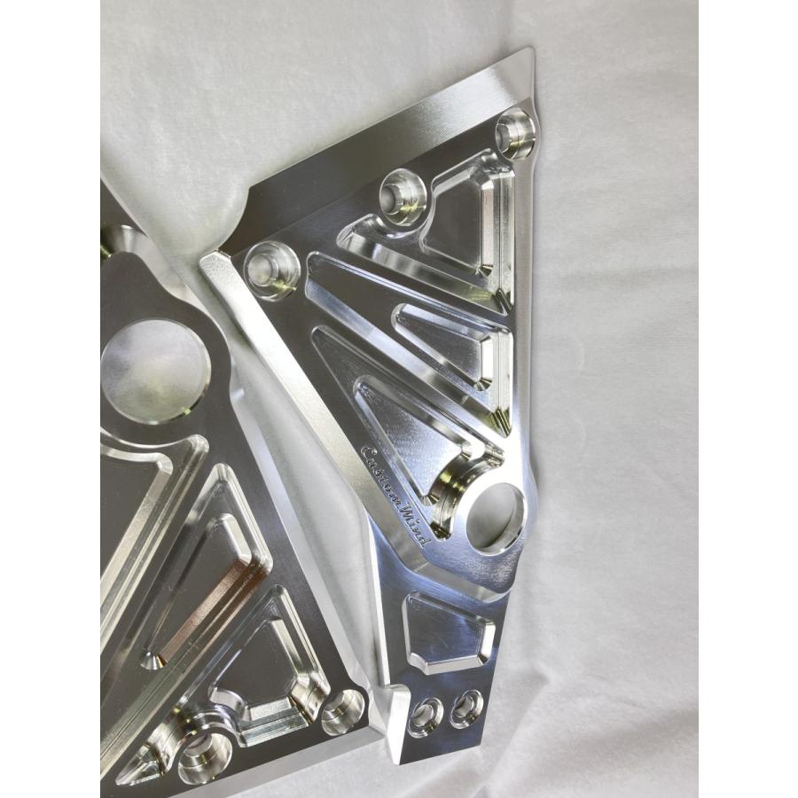 CustomMind ゼファー1100用ピボットプレート アルミ削り出し