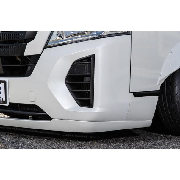 NV350キャラバン E26 後期 フロントリップスポイラー FRP製品 黒