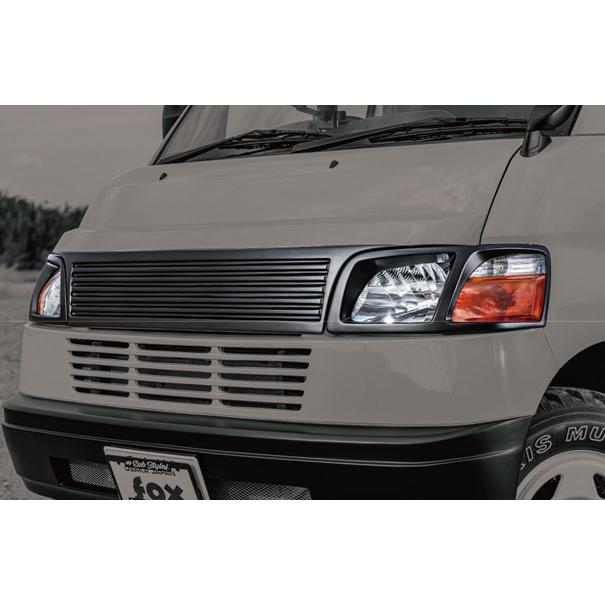 タウンエース/ライトエース S40系 前期 フロントグリルセット FRP製品