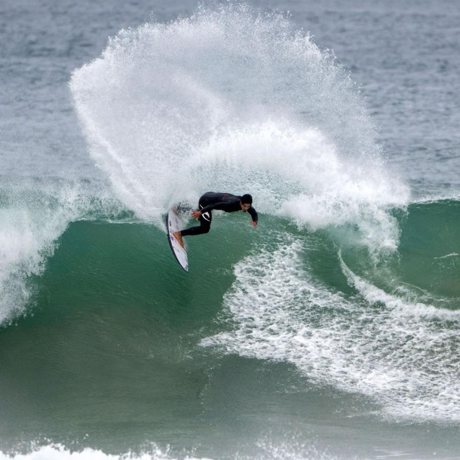 FCS II Gabriel Medina Signature Tri Fin Set GM PC AIR CORE ガブリエルメディーナ フィン ショートボード用 FCS2 カーバー | FCS | 04