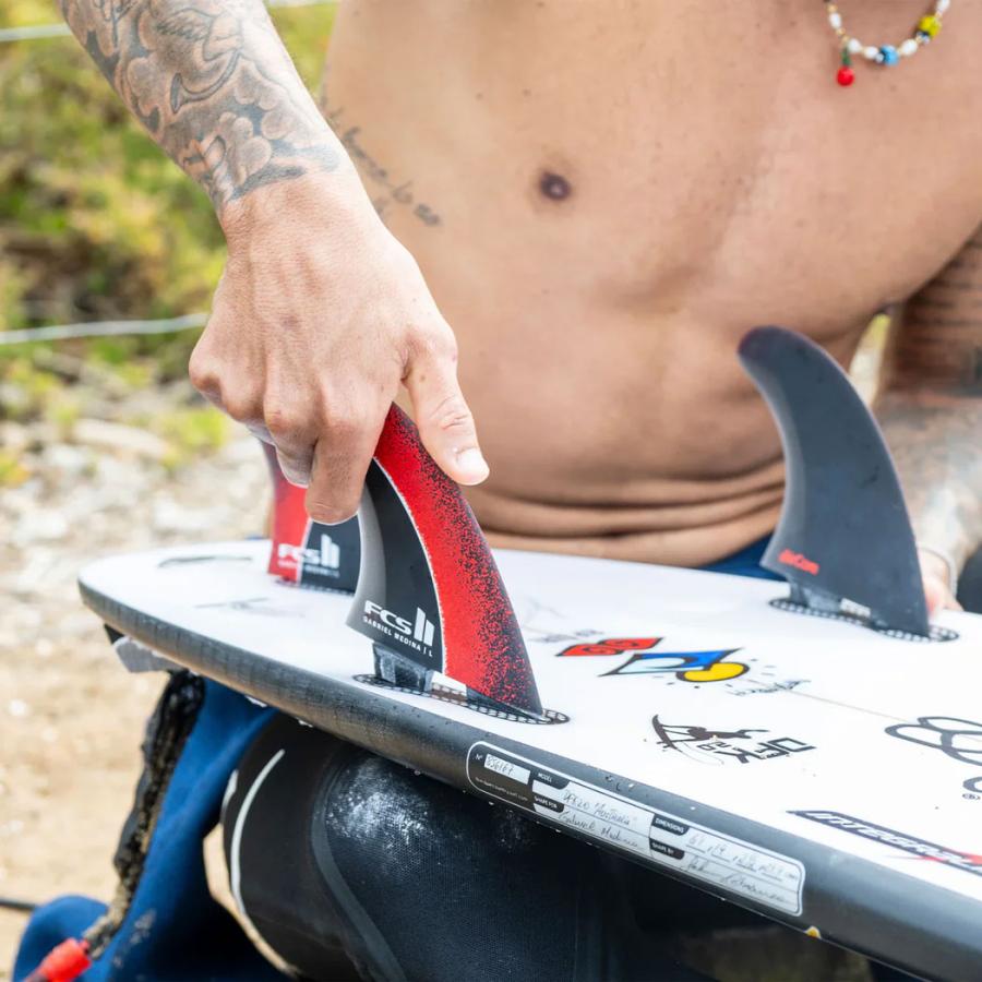 FCS II Gabriel Medina Signature Tri Fin Set GM PC AIR CORE ガブリエルメディーナ フィン ショートボード用 FCS2 カーバー | FCS | 06
