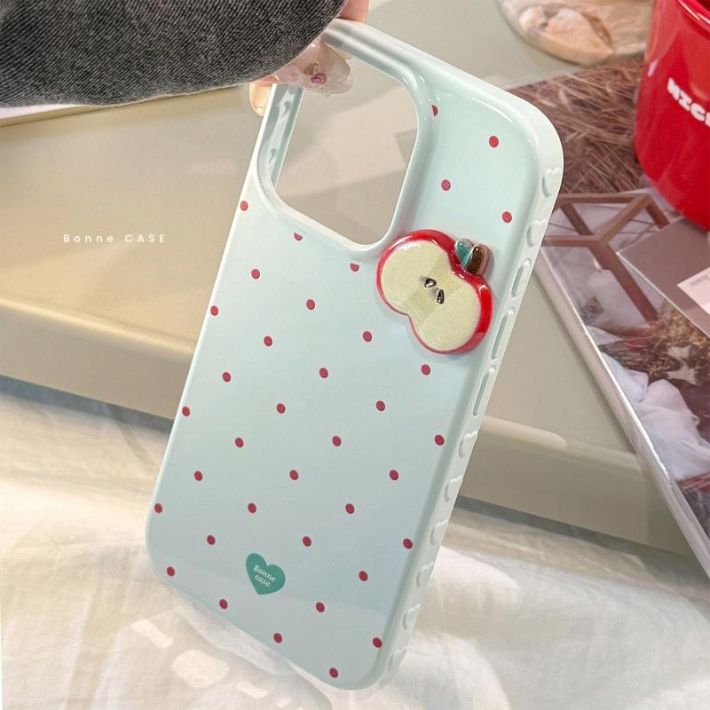 赤いドッド柄 浮き彫りりんご 立体りんごフレッシュ 大人可愛い iPhone