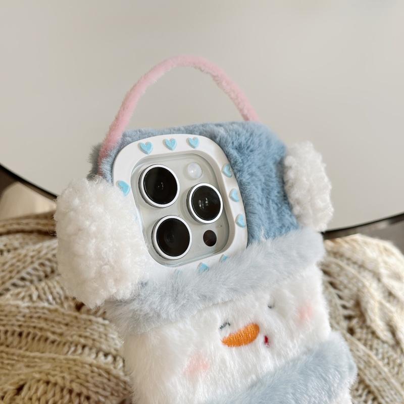 ぬいぐるみ風 ふんわり雪だるま 耳あて雪だるま手提げありスマホケース