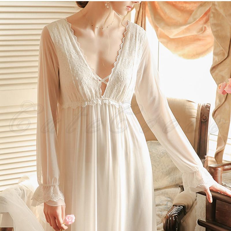 最新作売れ筋が満載 薄手 部屋着 チュール ロング丈 長袖 Vネック 無地 ワンピース パジャマ レディース ネグリジェ おしゃれ 姫系 チュール 寝巻き ルームウェア 姫系 送料無料 おしゃれ きれいめ 21年夏新作 ロマンティック 下着 靴下 部屋着 Aboborax Com Br