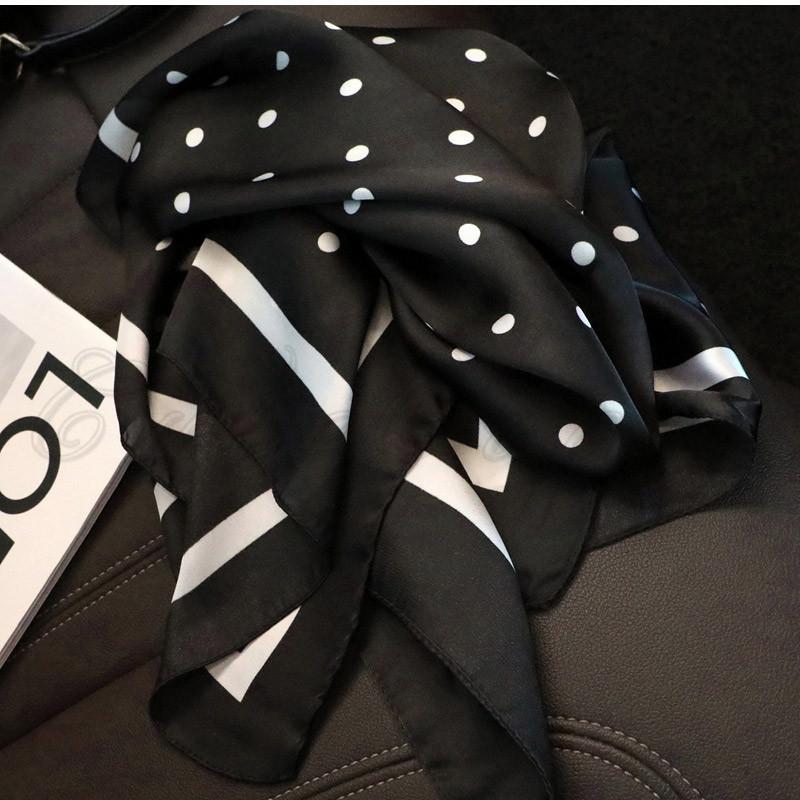 スカーフ シルクスカーフ ネックカバー 小さめ 短め 正方形 薄手