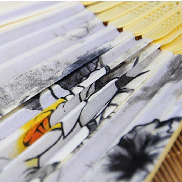 扇子 せんす レディース シルク風 花柄 高級 竹製 布 猛暑対策 着物 浴衣 女性用 携帯用 プレゼント 花火大会 お祭り 観賞用 小さい おしゃれ 送料無料 |  | 02