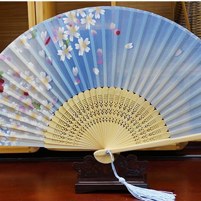 扇子 せんす レディース シルク風 花柄 高級 竹製 布 猛暑対策 着物 浴衣 女性用 携帯用 プレゼント 花火大会 お祭り 観賞用 小さい おしゃれ 送料無料 |  | 06