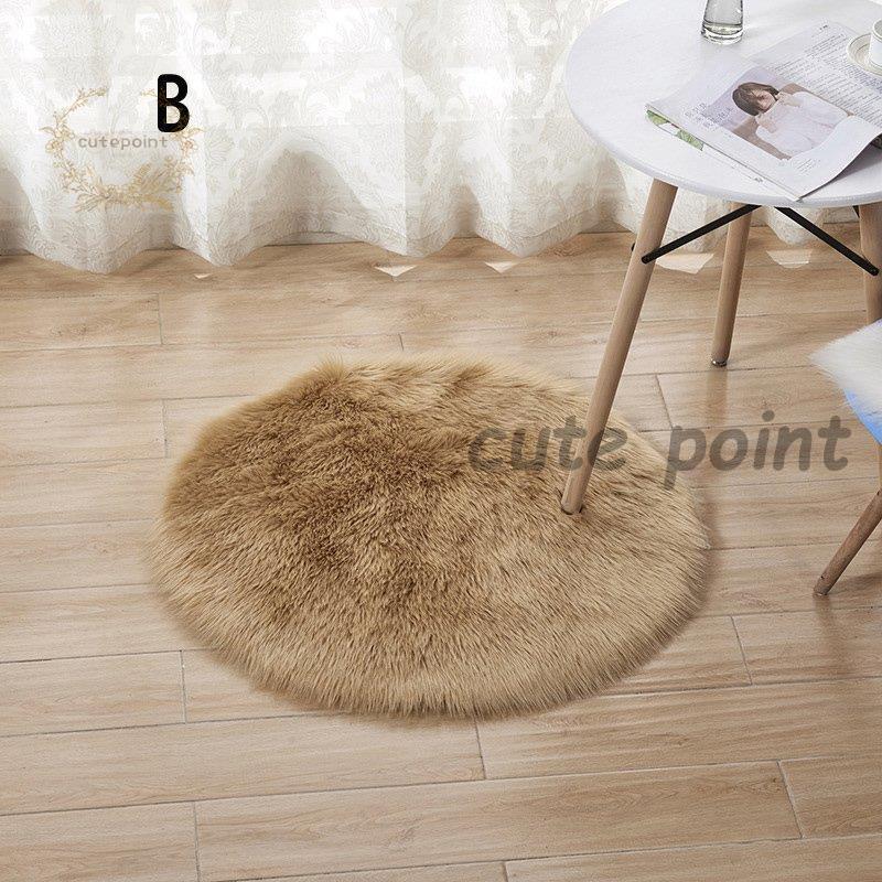 カーペット ラグ 無地 ラグマット 絨毯 シャギーラグ ふわふわ もふもふ 滑り止め モケット 敷物 丸型 現代 北欧風ins風 洗濯ok シンプル 手触りいい 新生活
