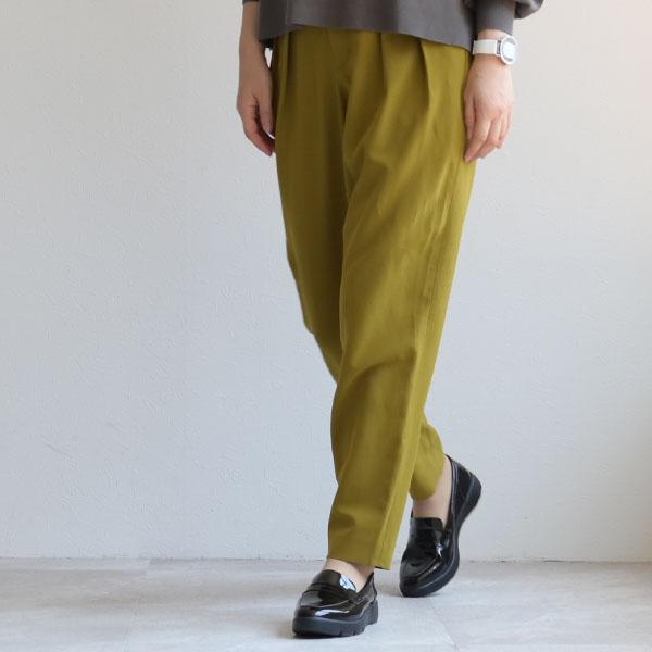 No.174601-2 newmo(ニューモ) クラリーノ ストレッチ 厚底ローファー