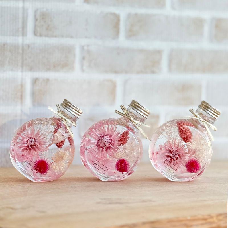 ◆ハーバリウム　352 華やかなバラのネコbottle *.:。✿*゜ ハーバリウム ＼ギフトボックス・カード付／ 完成品 150ml ネコ コロン