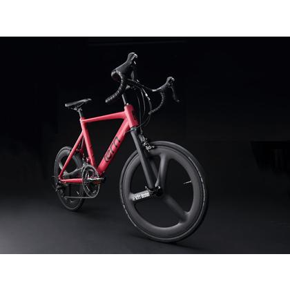 特別手配運賃)ターン(TERN) KITT DESIGN CARBON TRI-SPOKE WHEEL 特別手配運賃)ターン(TERN) KITT DESIGN CARBON TRI-SPOKE WHEEL