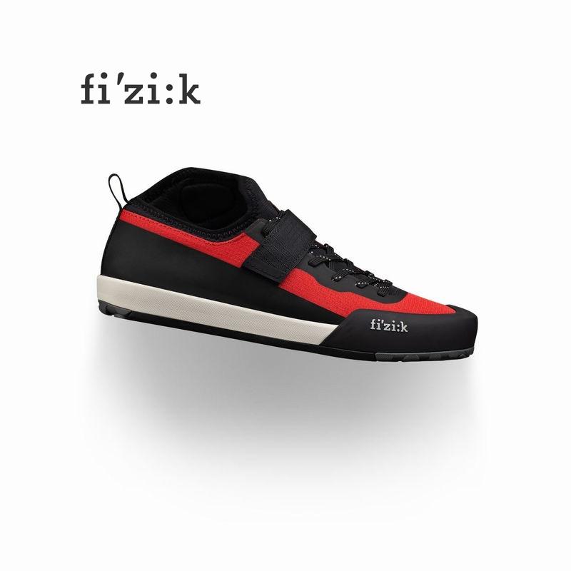 夏トクSALE)フィジーク（FIZIK） GRAVITA TENSOR FLAT＜レッド