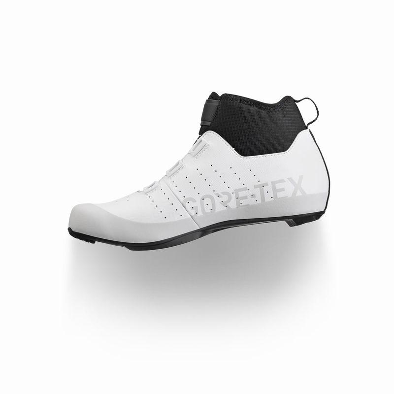 夏トクSALE)フィジーク(FIZIK) TEMPO ARTICA GTX ＜ホワイト＞ 冬用