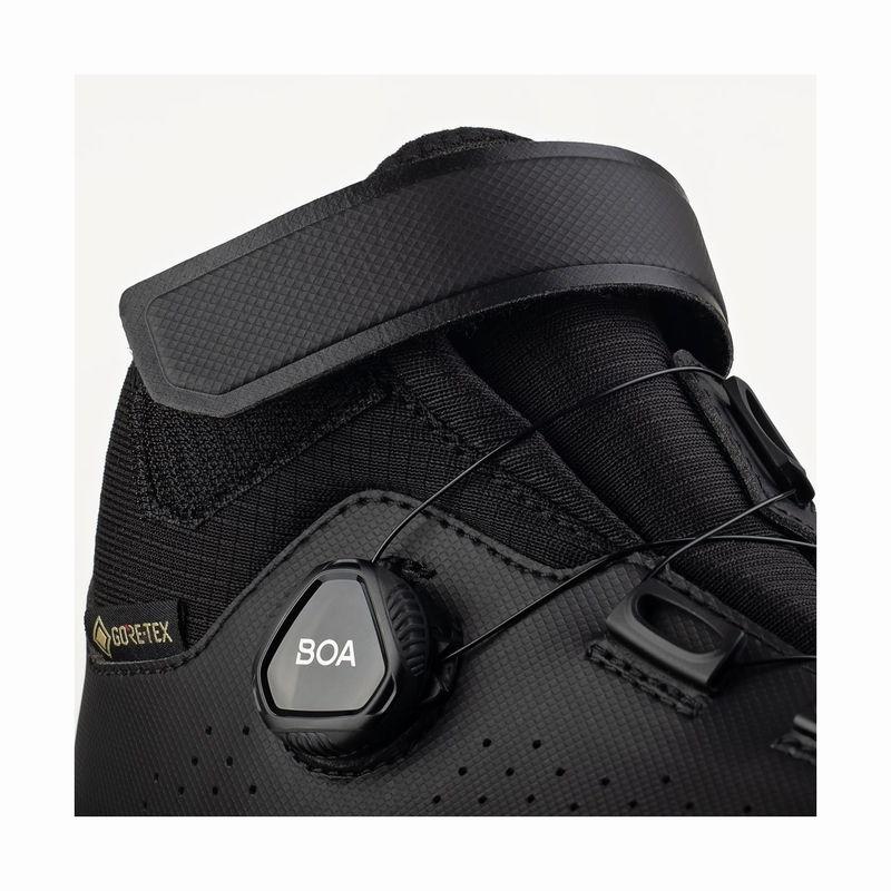 夏トクSALE)フィジーク（FIZIK） TERRA ARTICA GTX ＜ブラック＞ 冬用