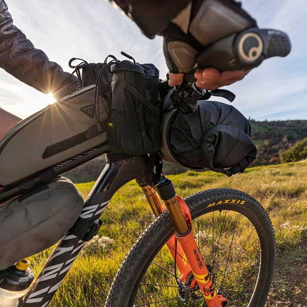 春得セール)トピーク(TOPEAK) フロントローダー グリーン 8L 春得セール)トピーク(TOPEAK) フロントローダー グリーン 8L