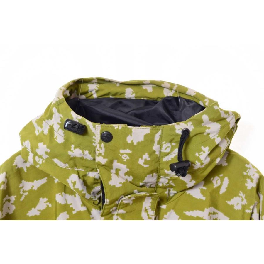 MR.BATHING APE A BATHING ( BAPE ) デジタルカモ マウンテン MR.BATHING APE A BATHING ( BAPE ) デジタルカモ マウンテン