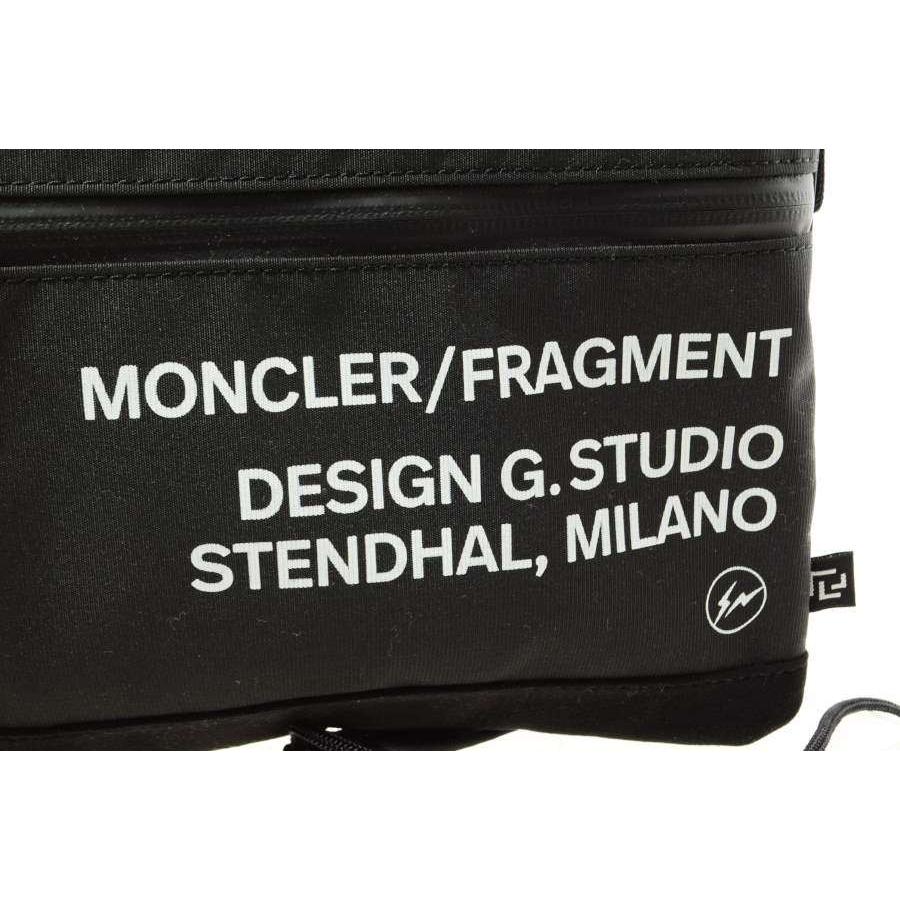 MONCLER 未使用 × FRAGMENT プリント サコッシュ バッグ ONE SIZE  