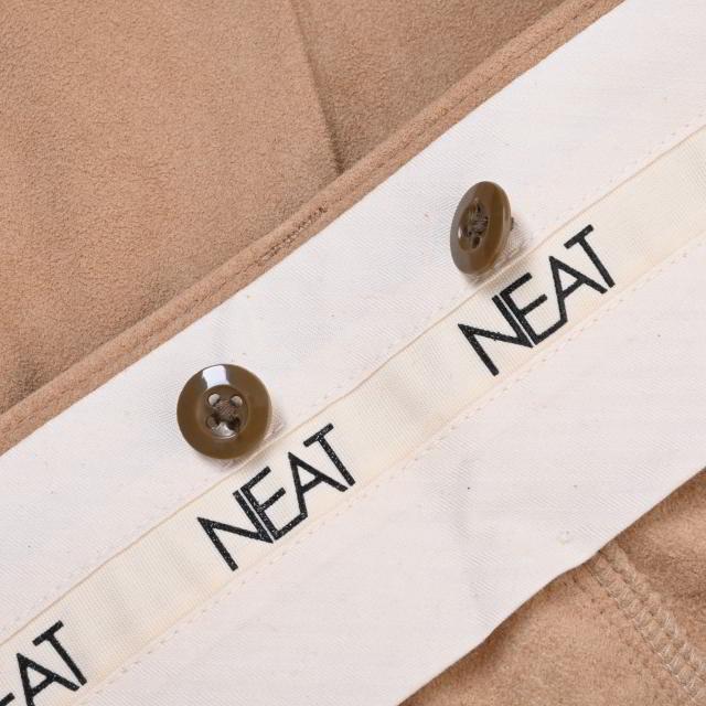 NEAT（ニート） 未使用 エコスエード ストレッチ パンツ M ベージュ