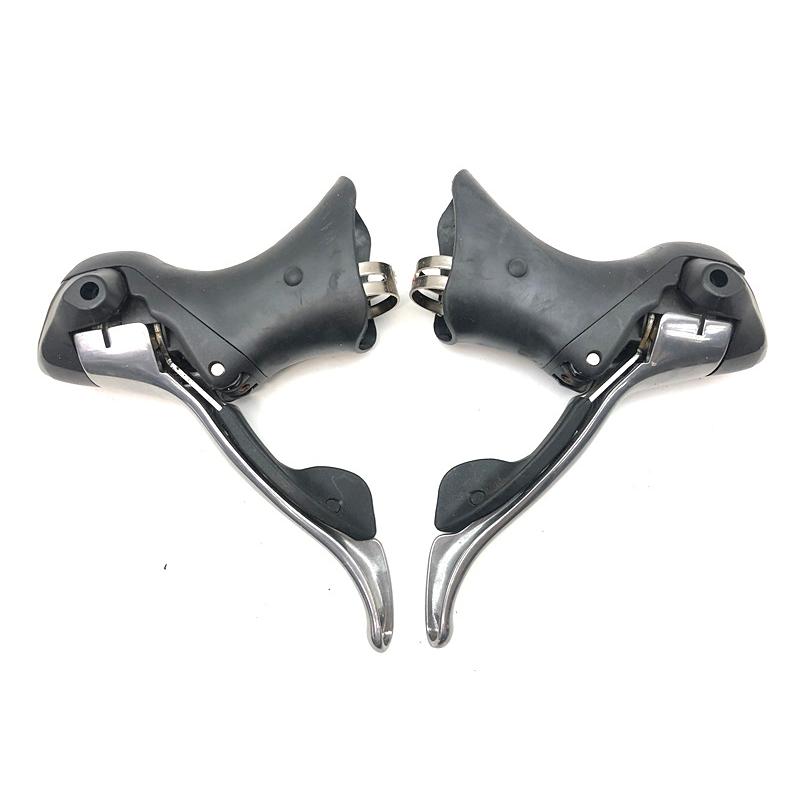 シマノ SHIMANO 105 ST-5600 STIレバー 左右セット 2×10速 シマノ SHIMANO 105 ST-5600 STIレバー 左右セット 2×10速