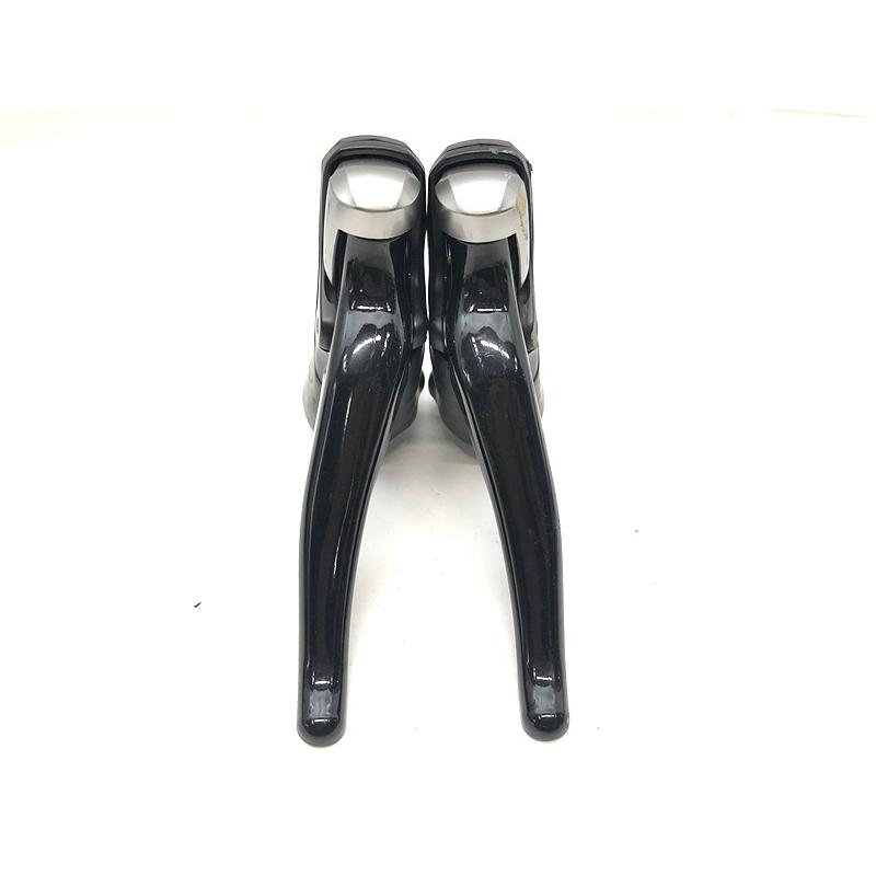 シマノ SHIMANO 105 ST-5800 STIレバー 左右セット 2×11速 シマノ SHIMANO 105 ST-5800 STIレバー 左右セット 2×11速