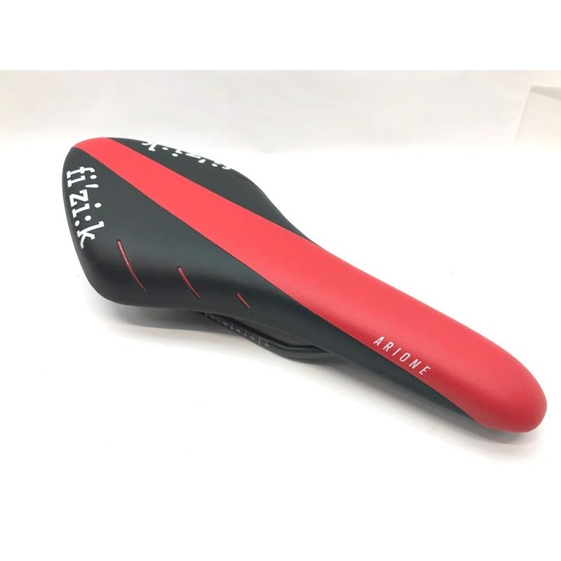 フィジーク FIZIK アリオネ ARIONE R3 サドル ブラック レッド フィジーク FIZIK アリオネ ARIONE R3 サドル ブラック レッド
