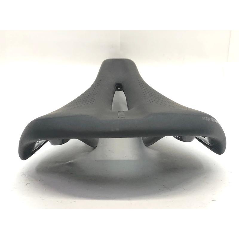 エスワークス S-WORKS フェノムカーボンサドル PHENOM CARBON エスワークス S-WORKS フェノムカーボンサドル PHENOM CARBON
