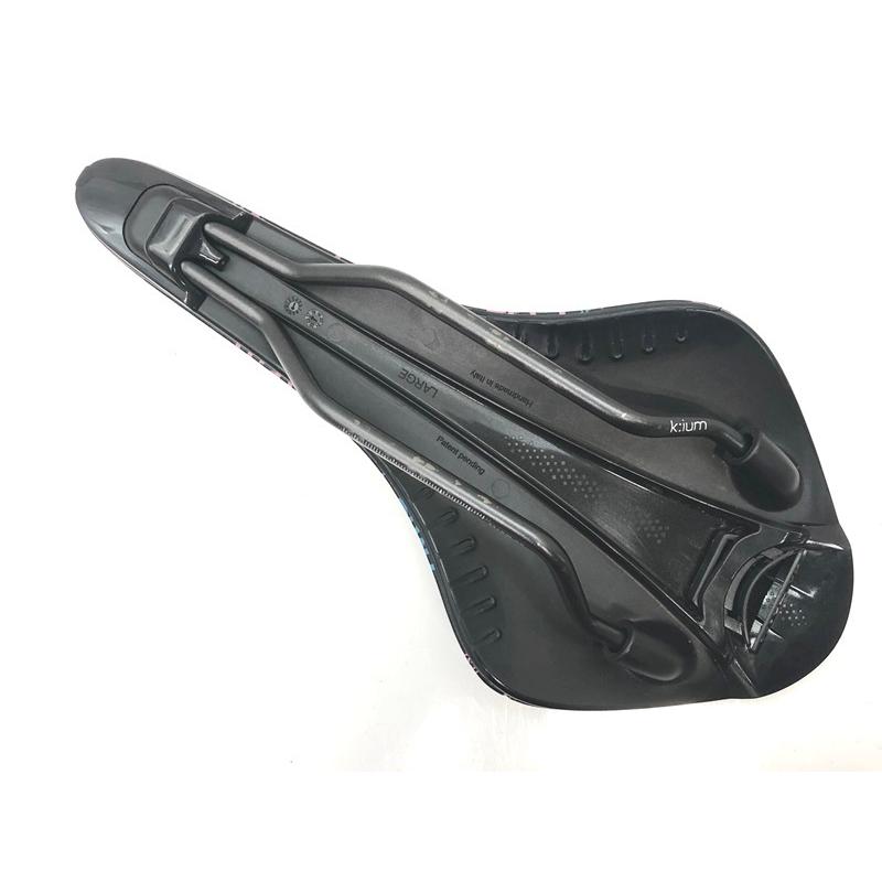 フィジーク Fizik アリオネR3ヴァーサスエヴォ ARIONE R3 VERSUS フィジーク Fizik アリオネR3ヴァーサスエヴォ ARIONE R3 VERSUS