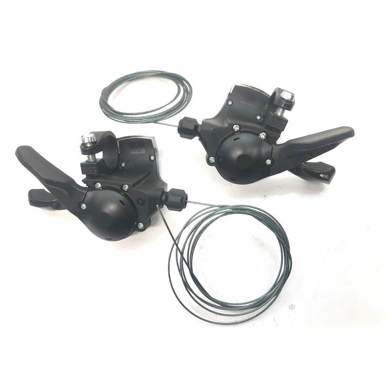 未使用品 シマノ SHIMANO クラリス SL-R2000 Claris シフター フラット