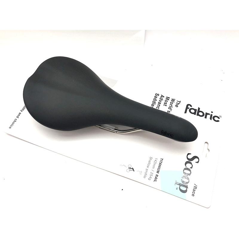 Fabric Scoop Shallow Race サドル チタンレール　新品 avelo Bicycle shop | アヴェロ バイシクル ショップ 浦和