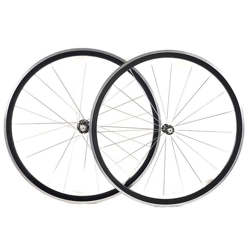 TNI Evolution Light Hub 完組ホイール 700c