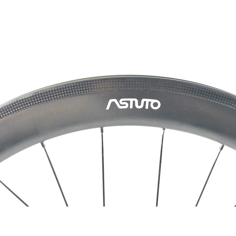 ジーエス アステュート GS ASTUTO カーボンホイール ホイール ジーエス アステュート GS ASTUTO カーボンホイール ホイール