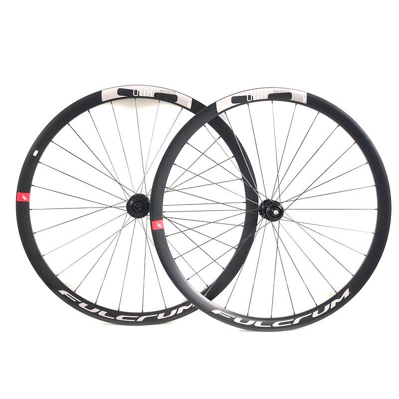 未使用品 フルクラム FULCRUM レーシング800DB RACING 800 DB 未使用品 フルクラム FULCRUM レーシング800DB RACING 800 DB