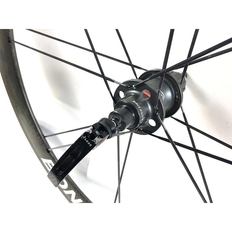 ボントレガー BONTRAGER レースXライトカーボン RACE X LITE ボントレガー BONTRAGER レースXライトカーボン RACE X LITE