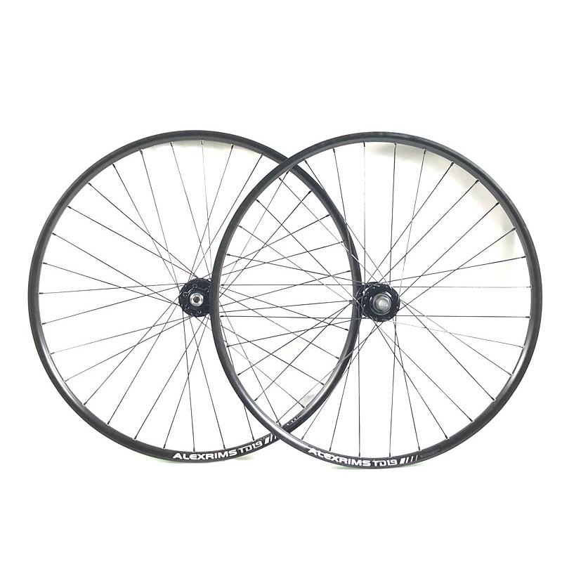 ラピエール完成車ホイール