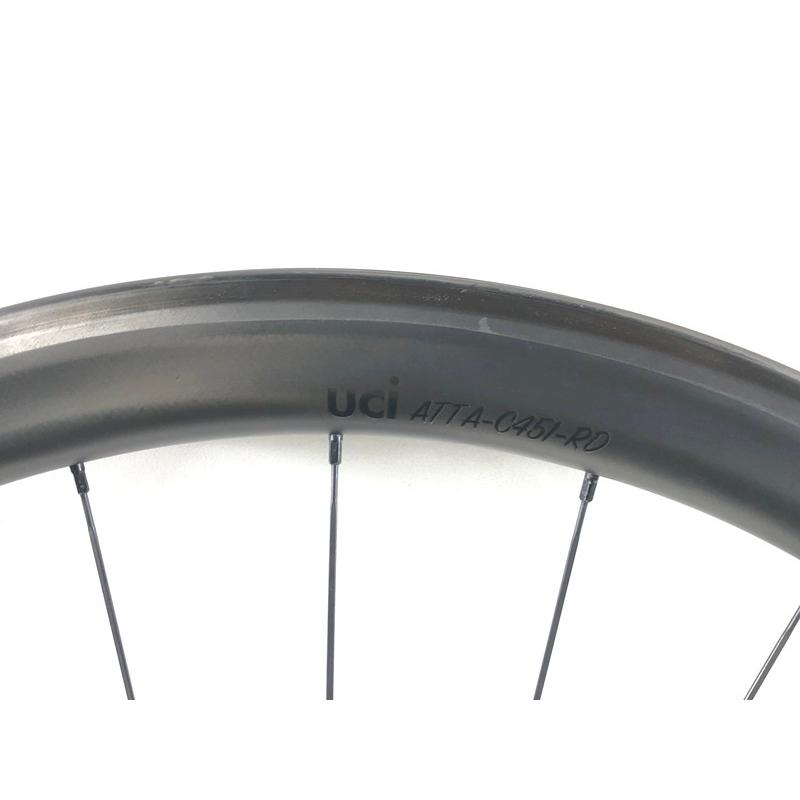 訳アリ アタッキ ATTAQUE 45mm カーボンクリンチャーホイール 訳アリ アタッキ ATTAQUE 45mm カーボンクリンチャーホイール