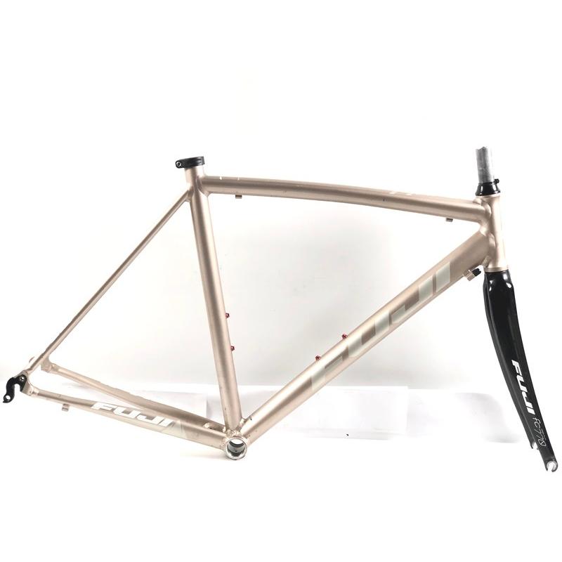 fuji 自転車 roubaix aura 価格