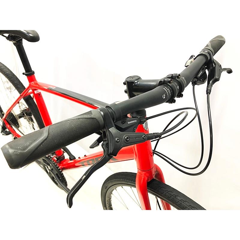 最終価格‼️トレック　FX2 展示車　Lサイズ　レッド 最終価格‼️トレック FX2 展示車 Lサイズ レッド 【公式通販】