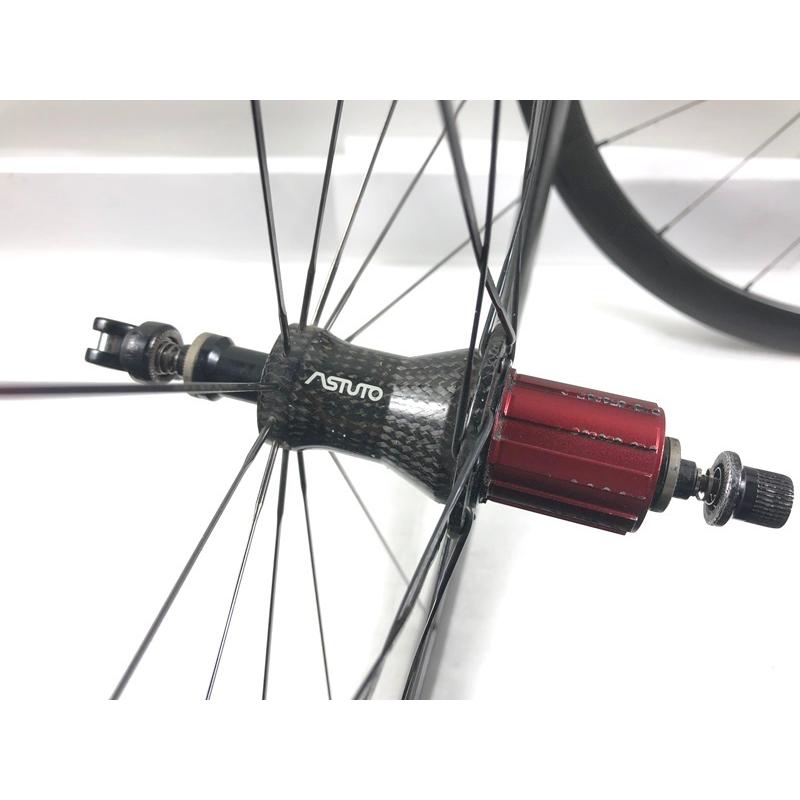 ASTUTO カーボンホイール リムブレーキ チューブラータイヤ付き 前後セット ASTUTO カーボンホイール リムブレーキ チューブラータイヤ付き 前後