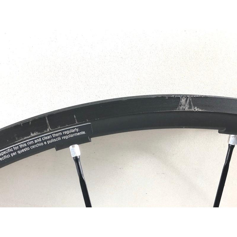 SHIMANO - カンパニョーロ シャマルミレ シマノフリー ホイール タイヤ付 ブレーキパッド付 カンパニョーロ シャマルミレ シマノフリー ホイール タイヤ付