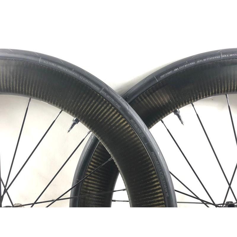 マビック MAVIC COMETE PRO CARBON UST DISC ホイールセット マビック MAVIC COMETE PRO CARBON UST DISC ホイールセット