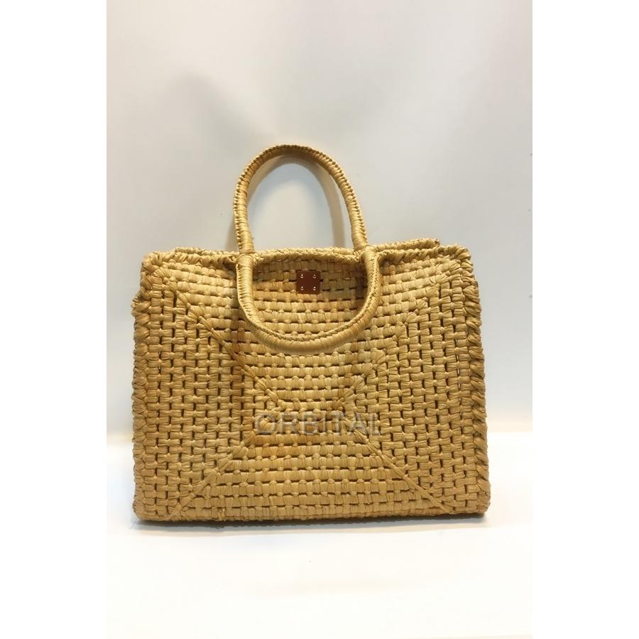 FERRAGAMO 代官山)Salvatore Ferragamo フェラガモ STUDIO FERRAGAMO 代官山)Salvatore Ferragamo フェラガモ STUDIO
