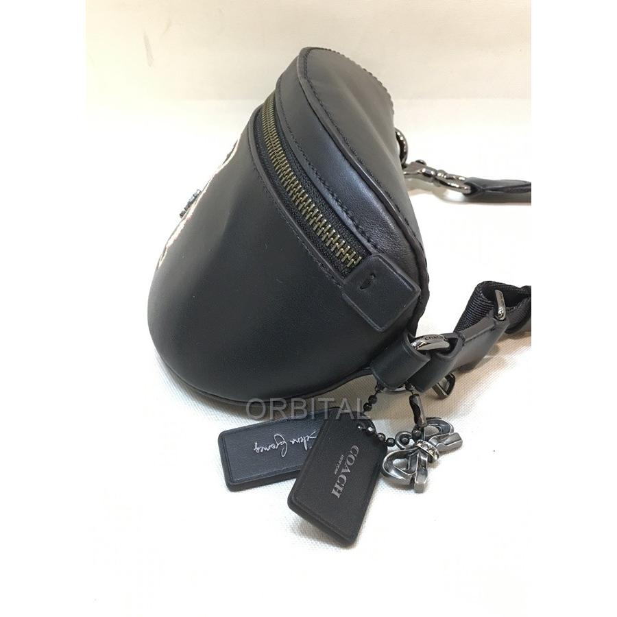 美品】コーチ ボディバッグ ウィズバニー セレーナゴメス 限定