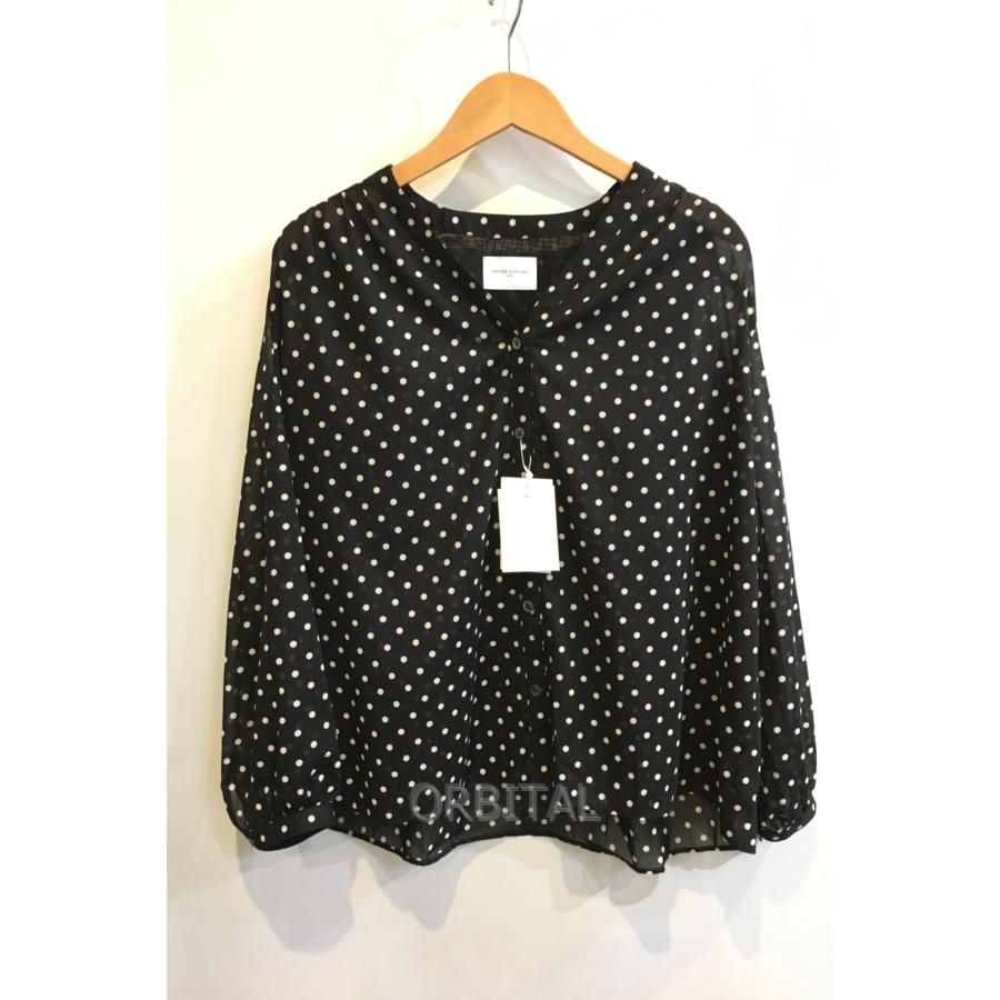 UNITED ARROWS 二子玉) ユナイテッドアローズ ドットVネックブラウス  