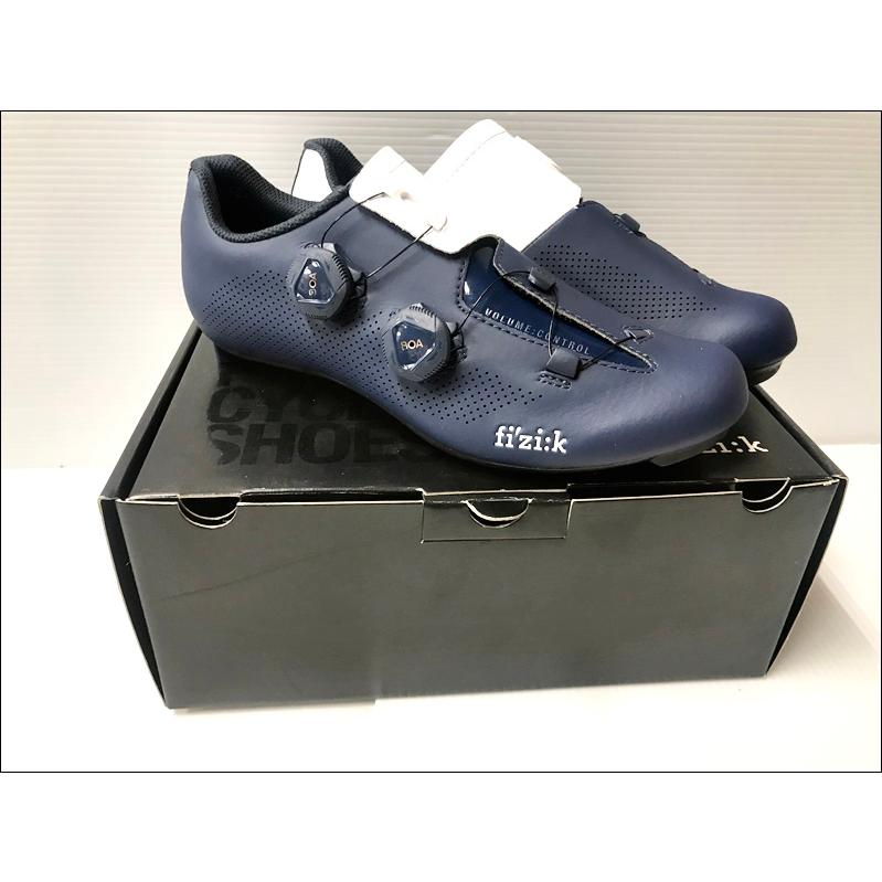 フィジーク（fi'zi:k） ▽▽未使用品 FIZIK アリア ARIA R3