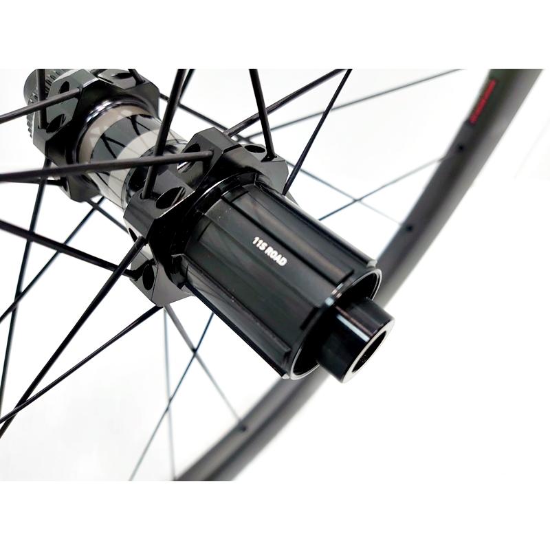 ▽▽美品 完成車外し リザーブ RESERVE 40/44 DT SWISS 350 ▽▽美品 完成車外し リザーブ RESERVE 40/44 DT SWISS 350