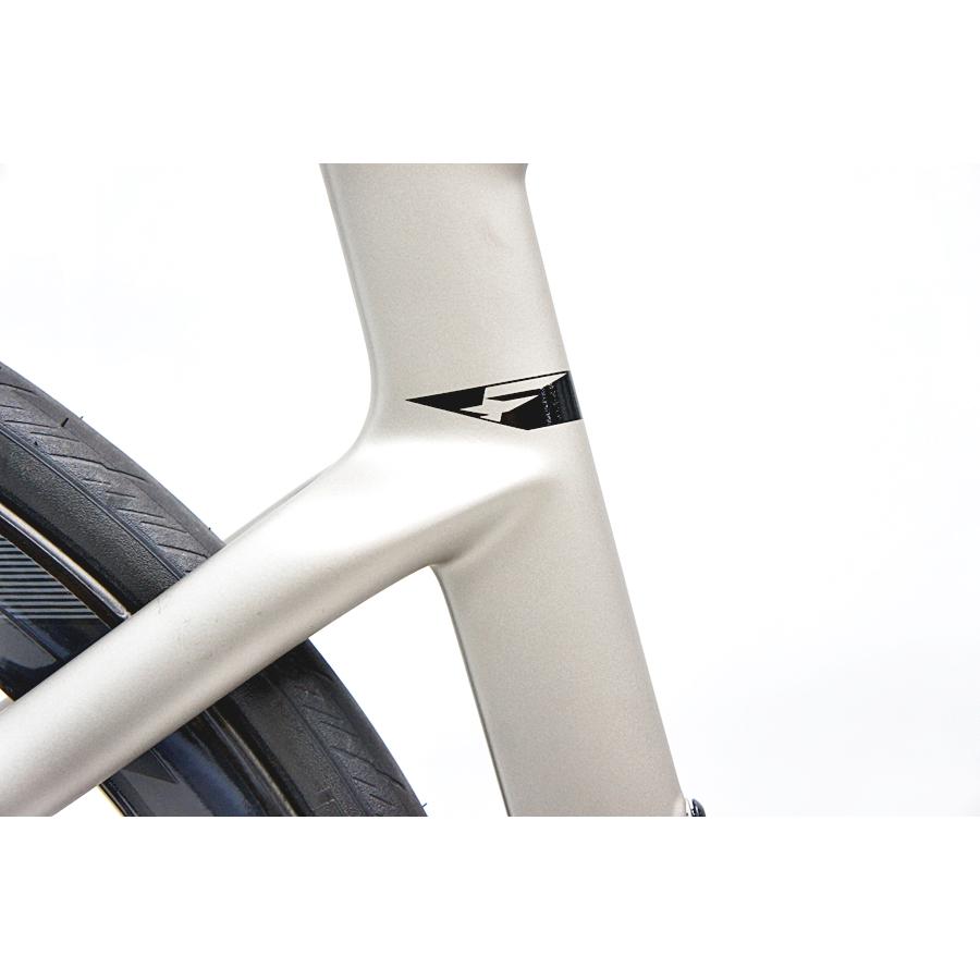 ピナレロ ▽▽美品 PINARELLO F5 105 2022-23年継続 カーボン ピナレロ ▽▽美品 PINARELLO F5 105 2022-23年継続 カーボン