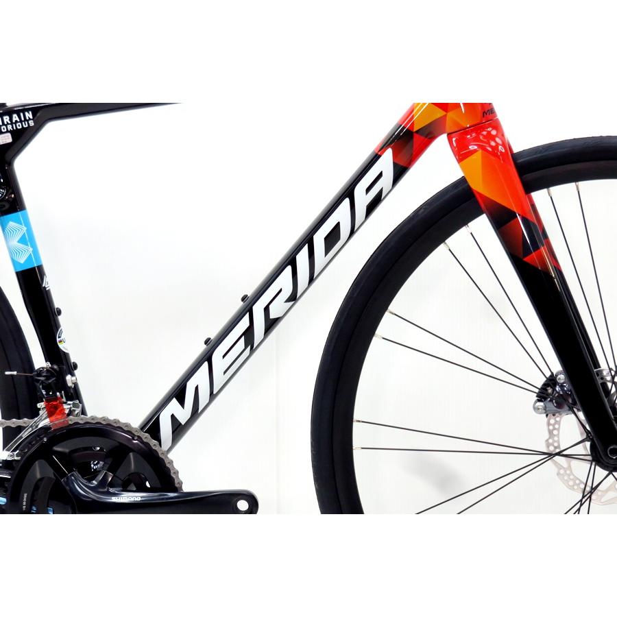 ほぼ新品MERIDA SCULTURA ENDURANCE 4000 2023年 ほぼ新品MERIDA SCULTURA ENDURANCE 4000 2023年