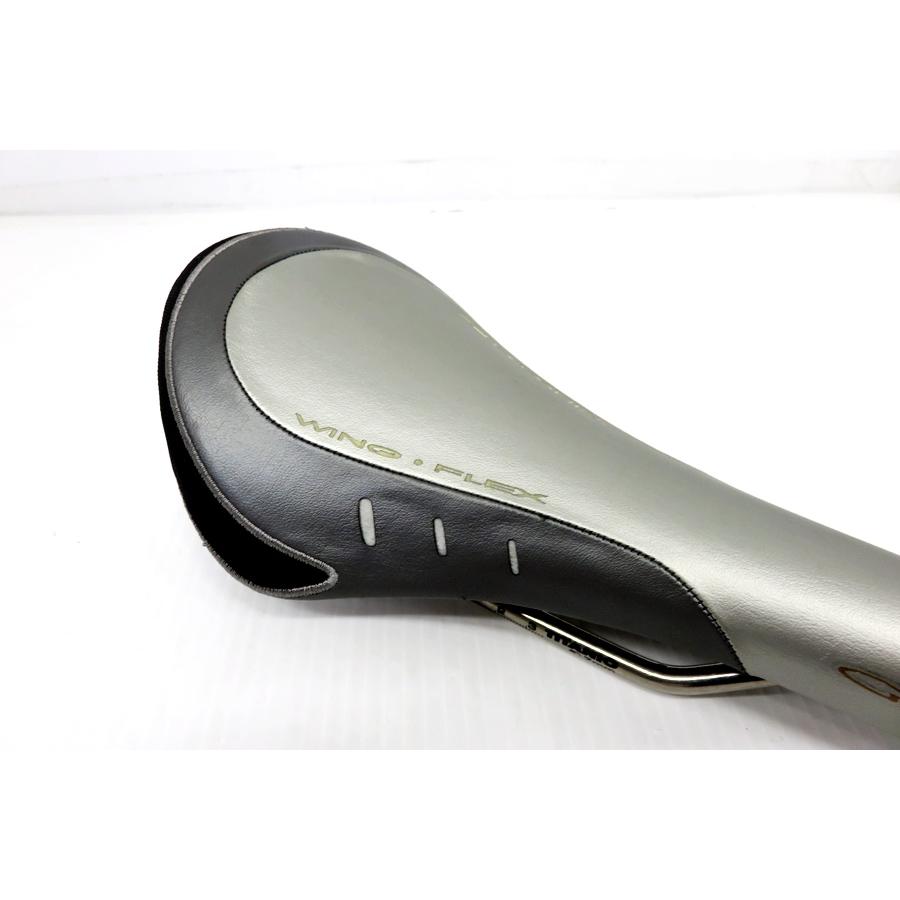 フィジーク fizik WING. FLEX 黒 フィジーク fizik Antares 00
