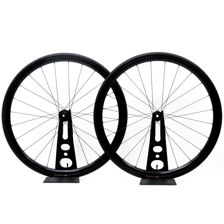 ボントレガーPARADIGM TLR23完組ホイールセットチューブレス新品未使用 ボントレガー BONTRAGER PARADIGM TLR23 ホイールセット アルミ 700C